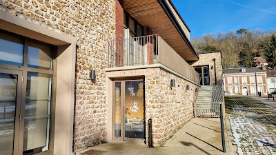 Salle des Fêtes à Beaumont-le-Roger