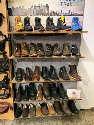 Stores to buy cowboy boots Toronto