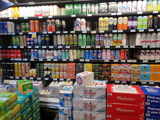 Grocery Store «Foodtown of Williamsburg», reviews and photos, 159 N 3rd St, Brooklyn, NY 11211, USA