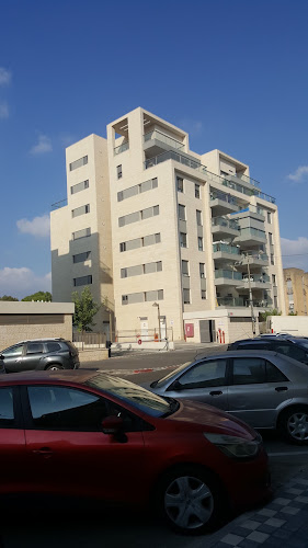 Opinii despre שלום שבזי 3 în קרית מוצקין - חברת בנייה