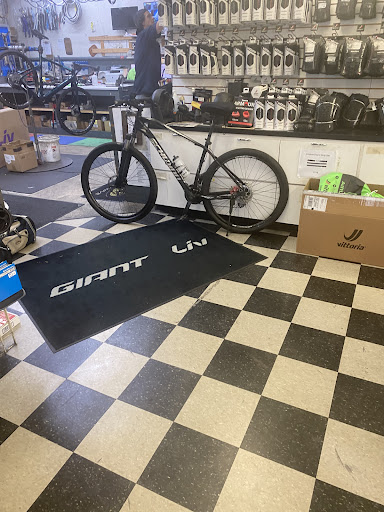 Bicycle Store «Champion Cycling», reviews and photos, 1025 Arlington Rd N, Jacksonville, FL 32211, USA