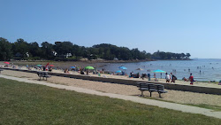 Beverly beach'in fotoğrafı - rahatlamayı sevenler arasında popüler bir yer
