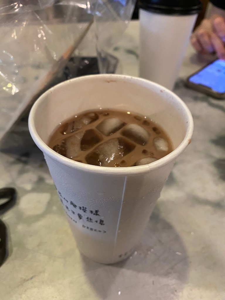 布萊嗑貝爾 Black Bear｜早午餐｜下午茶點心｜熱壓吐司｜炒麵｜咖啡｜飲品 的照片