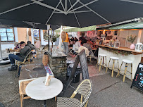 Atmosphère du Restaurant de hot-dogs Cool Cats à Chamonix-Mont-Blanc - n°1