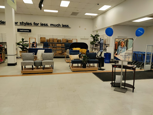 Department Store «Marshalls», reviews and photos, 28390 Dequindre Rd #600, Warren, MI 48092, USA