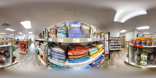 Pet Supply Store «Wags & Whiskers Pet Food, Supplies, & Grooming», reviews and photos, 1603 Losey Blvd S, La Crosse, WI 54601, USA