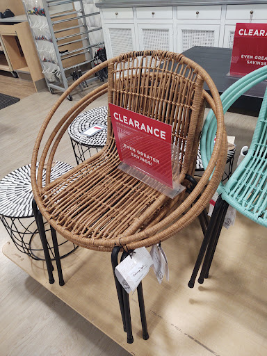 Department Store «T.J. Maxx & HomeGoods», reviews and photos, 111 Taunton St, Plainville, MA 02762, USA