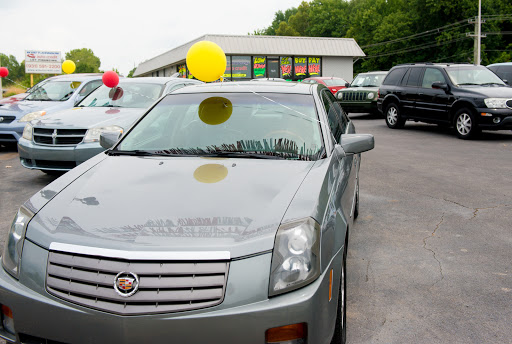 Used Car Dealer «Wyatt Johnson Auto Credit», reviews and photos, 809 Kraft St, Clarksville, TN 37040, USA