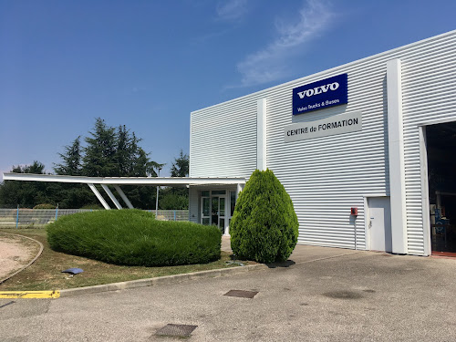 Centre de formation Volvo Trucks France à Chaponnay