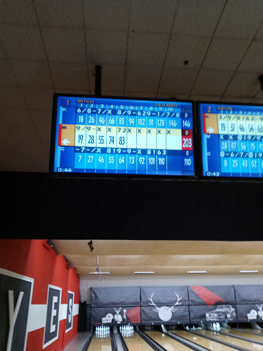 Bowling Alley «Brunswick Zone Perry Hall Lanes», reviews and photos, 4359 Ebenezer Rd, Baltimore, MD 21236, USA