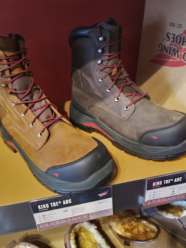 Shoe Store «Red Wing», reviews and photos, 931 Worcester St, Natick, MA 01760, USA