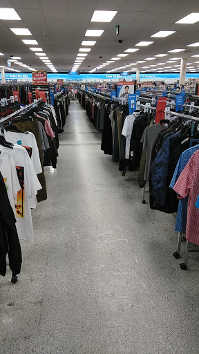 Clothing Store «Ross Dress for Less», reviews and photos, 240 N Courtenay Pkwy, Merritt Island, FL 32953, USA
