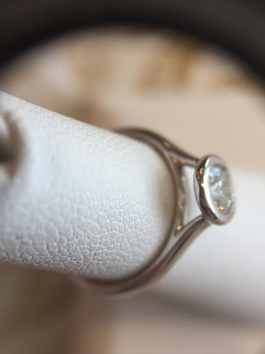 Jeweler «Muhl Jewelers», reviews and photos, 1130 Orange Ave, Coronado, CA 92118, USA