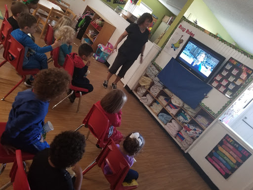 Child Care Agency «Wee Kare Child Care Center», reviews and photos, 371 Main St, Deltona, FL 32725, USA