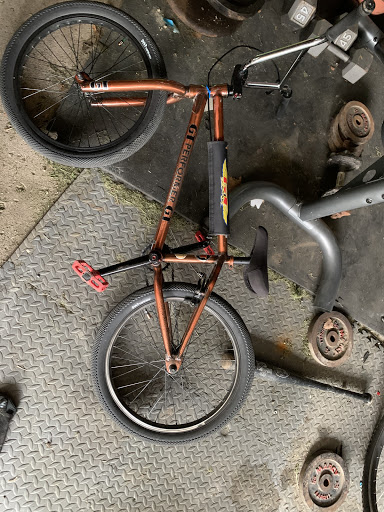 Bicycle Store «Town N Country Bikes», reviews and photos, 8861 Middlebelt Rd, Livonia, MI 48150, USA