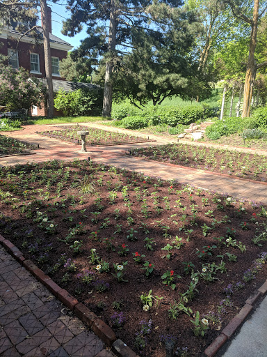 History Museum «General Crook House Museum», reviews and photos, 5730 N 30th St, Omaha, NE 68111, USA