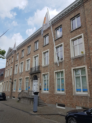 Sint-Leo Hemelsdaele Secundaire school - School