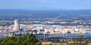 Photo n°2 de CNPE - Centre Nucléaire de Production d'Électricite du Tricastin à Saint-Paul-Trois-Châteaux ()