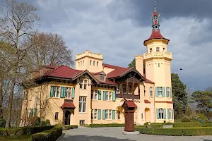 Schloss Hubertushöhe image
