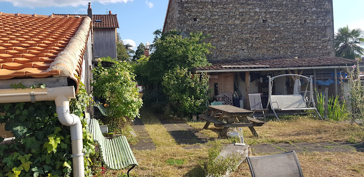 Extérieur Chambre d'hôtes La Maison Rouge B&B 86300 Chauvigny