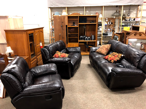 Thrift Store «Ditto Upscale Resale», reviews and photos, 571 E 8th St, Holland, MI 49423, USA