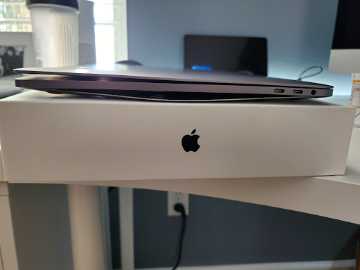 Computer Store «Apple Altamonte», reviews and photos, 451 E Altamonte Dr, Altamonte Springs, FL 32701, USA