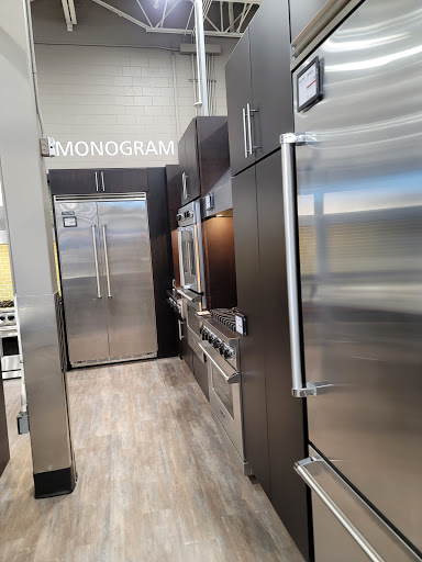 Electronics Store «Best Buy», reviews and photos, 230 Independence Way, Danvers, MA 01923, USA