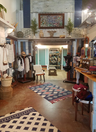 Surf Shop «Surf The Earth», reviews and photos, 47 Da Gullah Way, Pawleys Island, SC 29585, USA