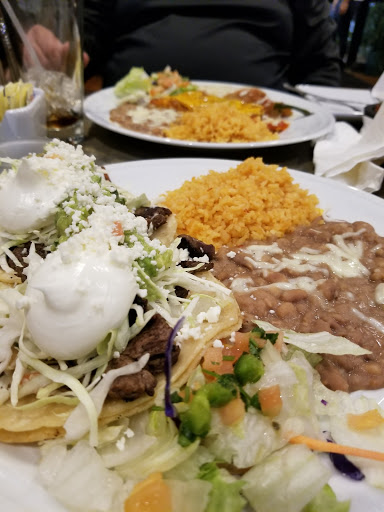Chavelos Mexican Bar & Grill