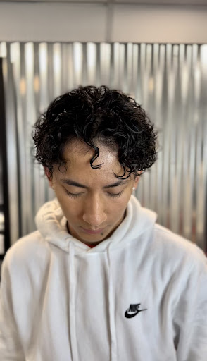 Hair Salon «Kate Emilies A Salon», reviews and photos, 54 Pembroke Rd #6, Danbury, CT 06811, USA