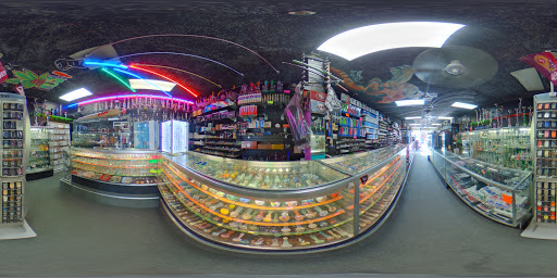 Tobacco Shop «Farah Smoke Shop», reviews and photos, 2345 Mission St, San Francisco, CA 94110, USA