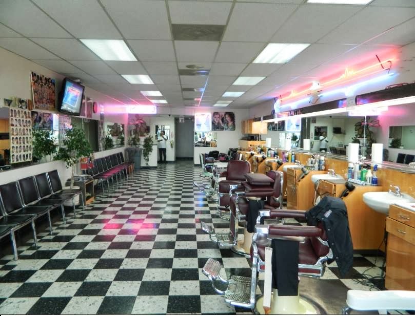 Carlos Barber Shop