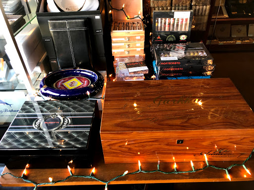 Cigar Shop «Mancave Cigar Lounge», reviews and photos, 2920 E Commercial Blvd, Fort Lauderdale, FL 33308, USA