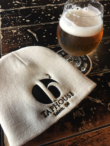 Bar «b² Taphouse», reviews and photos, 4336 Commercial St SE #150, Salem, OR 97302, USA