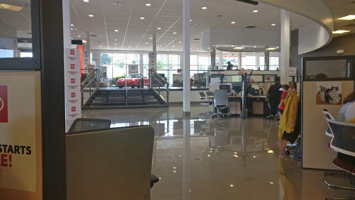 Toyota Dealer «Newark ToyotaWorld», reviews and photos, 230 E Cleveland Ave, Newark, DE 19711, USA