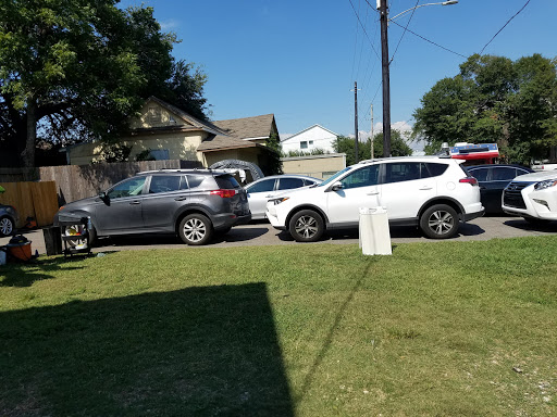 Car Wash «EaDo Hand Car Wash», reviews and photos, 2919 Leeland St, Houston, TX 77003, USA