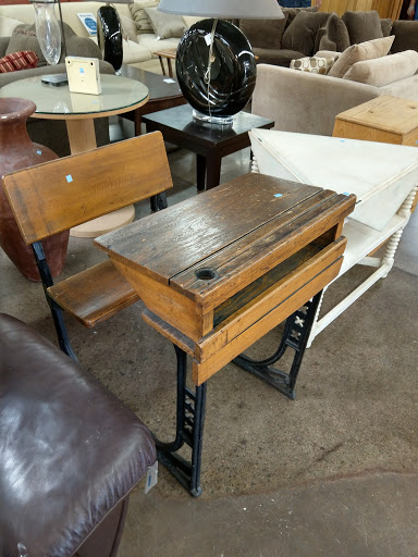 Used Furniture Store «Habitat for Humanity Greater San Francisco ReStore», reviews and photos, 1411 Industrial Rd, San Carlos, CA 94070, USA