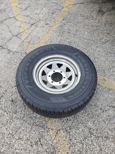 Tire Shop «Firestone Complete Auto Care», reviews and photos, 8801 Skokie Blvd, Skokie, IL 60077, USA