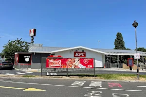 KFC Beckton - Gateway Retail Park image