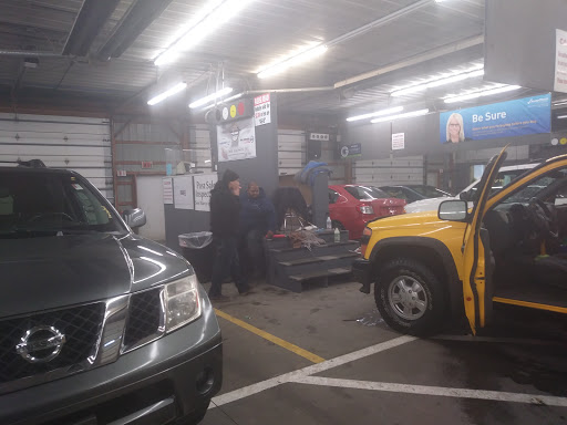 Auto Auction «Central Auto Auction», reviews and photos, 20 Cairn St, Rochester, NY 14611, USA