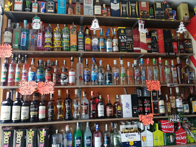 Opiniones de Zona Cervecera "EL CHINO" licores y mas en Riobamba - Pub