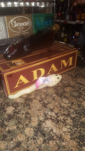 Liquor Store «DISCOUNT MARKET LIQUOR», reviews and photos, 106 N Sunrise Ave, Roseville, CA 95661, USA