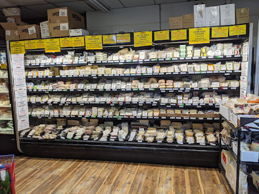 Market «Bagliani’s Food Market», reviews and photos, 417 12th St, Hammonton, NJ 08037, USA