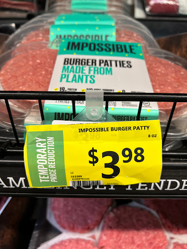 Grocery Store «Crest Fresh Market», reviews and photos, 2550 Mt Williams Dr, Norman, OK 73069, USA