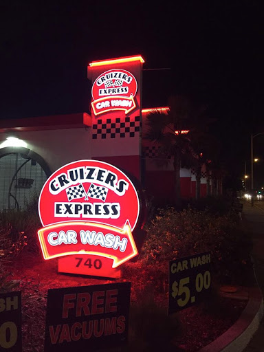 Car Wash «Cruizers Express Car Wash», reviews and photos, 740 Washington Blvd, Montebello, CA 90640, USA
