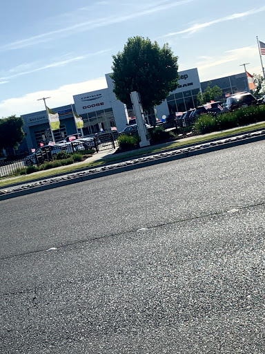 Car Dealer «Yuba City Toyota», reviews and photos, 955 Harter Pkwy, Yuba City, CA 95993, USA