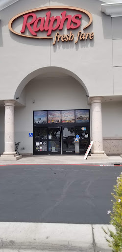 Shopping Mall «Waterside, Marina Del Rey», reviews and photos, 4700 Admiralty Way, Marina Del Rey, CA 90292, USA