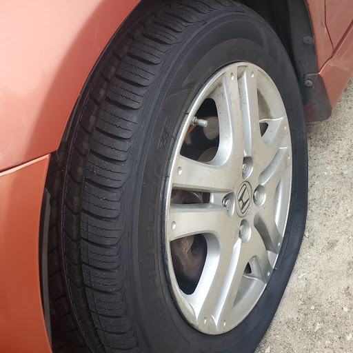 Tire Shop «Discount Tire Store - Watauga, TX», reviews and photos, 6325 Rufe Snow Dr, Watauga, TX 76148, USA