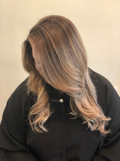 Beauty Salon «Posh Hair Salon», reviews and photos, Posh Hair Salon, 193 York St, Jersey City, NJ 07302, USA