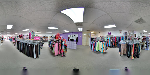 Boutique «Big Gals Boutique Plus Size Consignment», reviews and photos, 833 S Kerr Ave, Wilmington, NC 28403, USA
